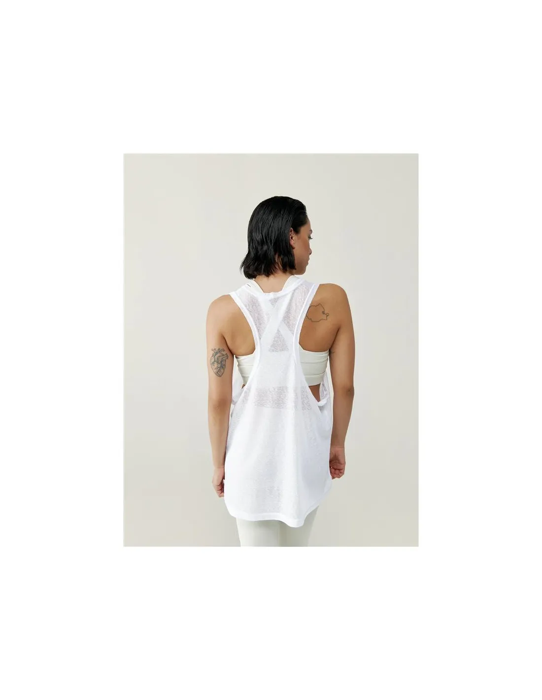 Camiseta Born Living Yoga Ada Blanco Mujer